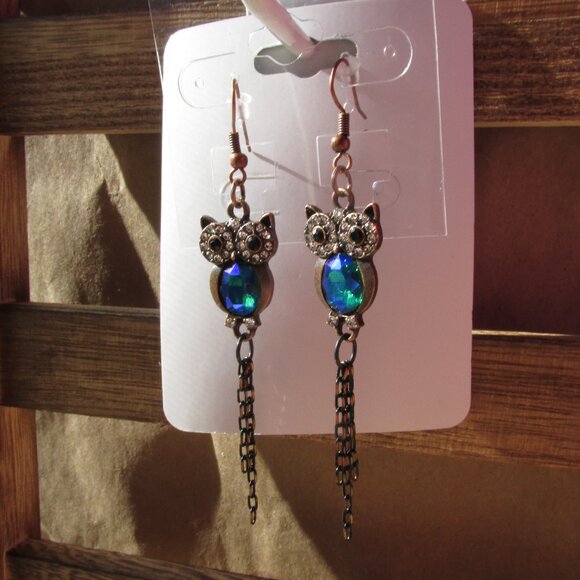 NEW Statement Owl Rhinestone Earrings - Picture 2 of 9